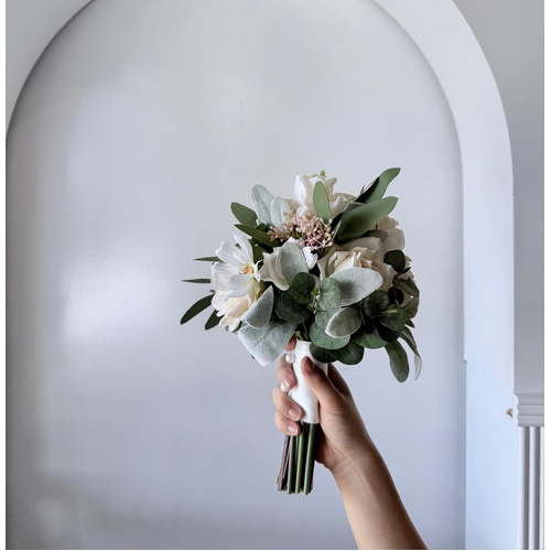 Bridesmaid Bouquet BR043
